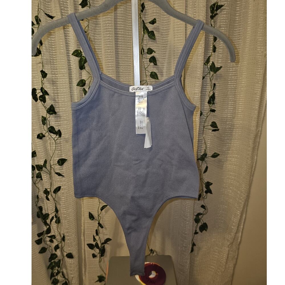 Aster Grey Bodysuit Scoop Neck Stretch Knit Thong Summer Women's Size M/L NWT
